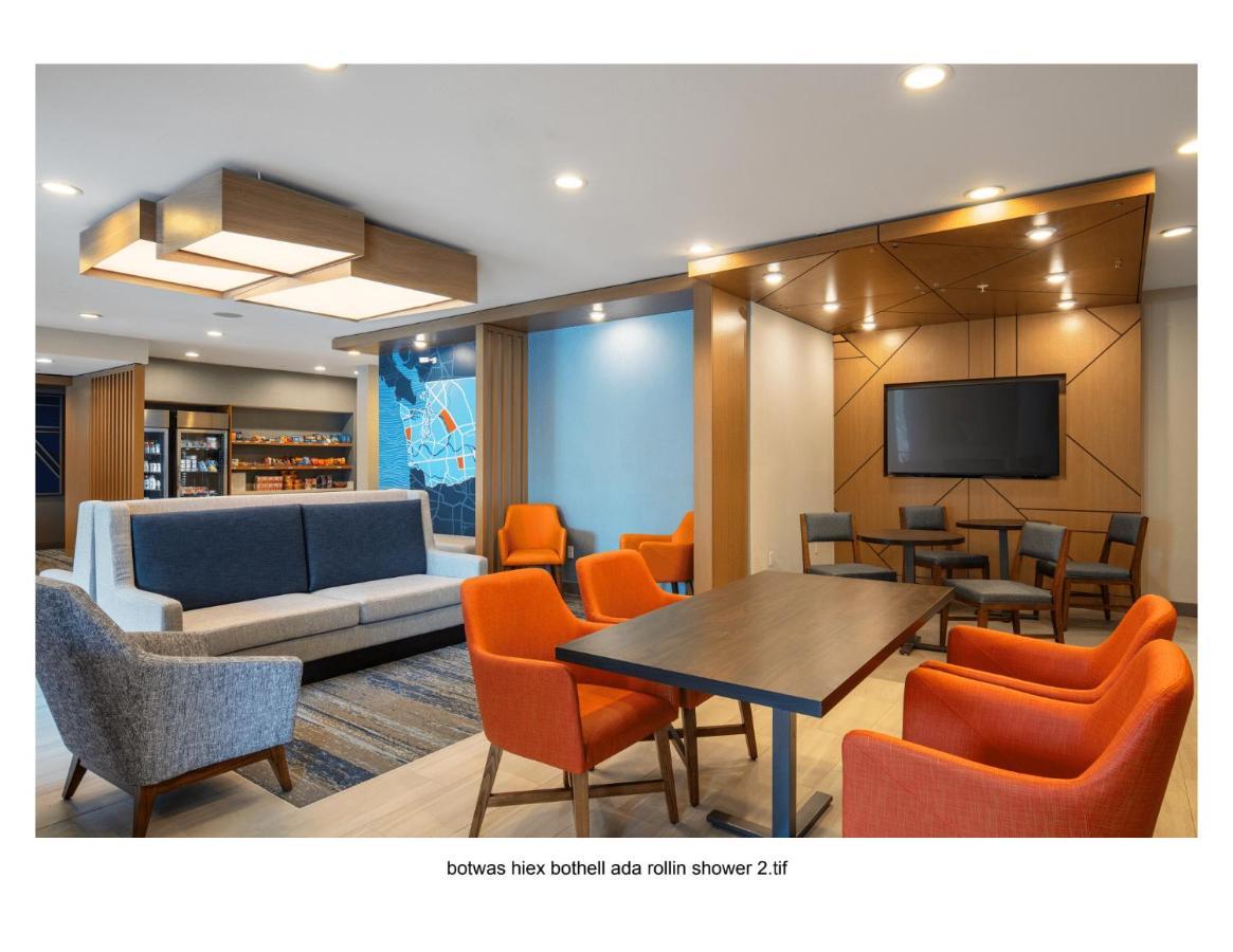Express By Ihg Hotel