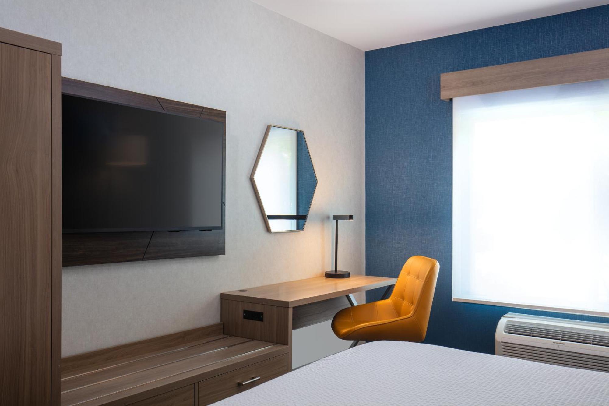 Express By Ihg 2* Bothell